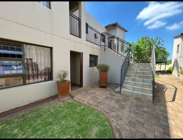 2 BEDROOM HOUSE FOR SALE IN MELODIE